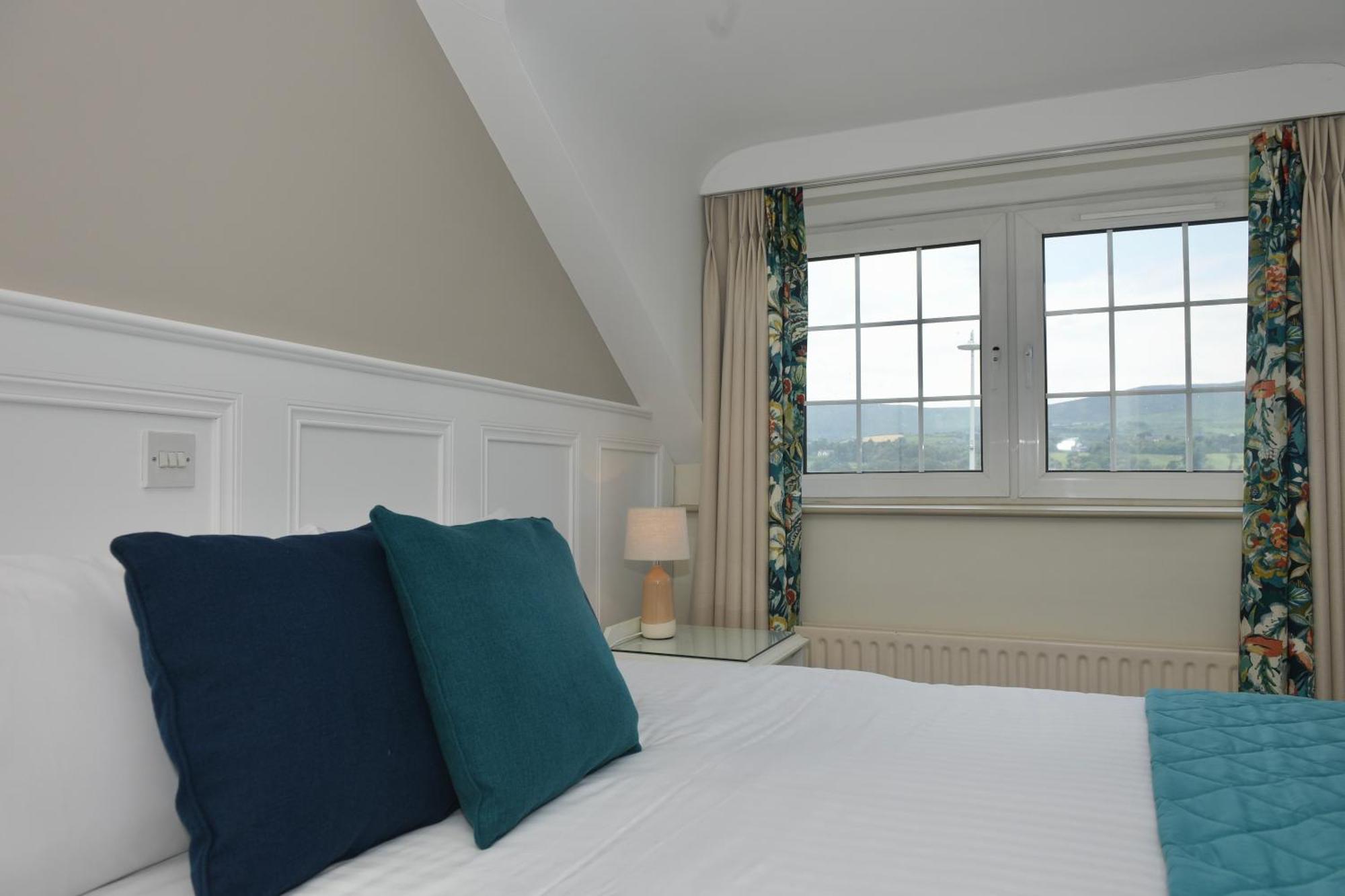 The Lough & Quay Accommodation Town Centre Warrenpoint Buitenkant foto
