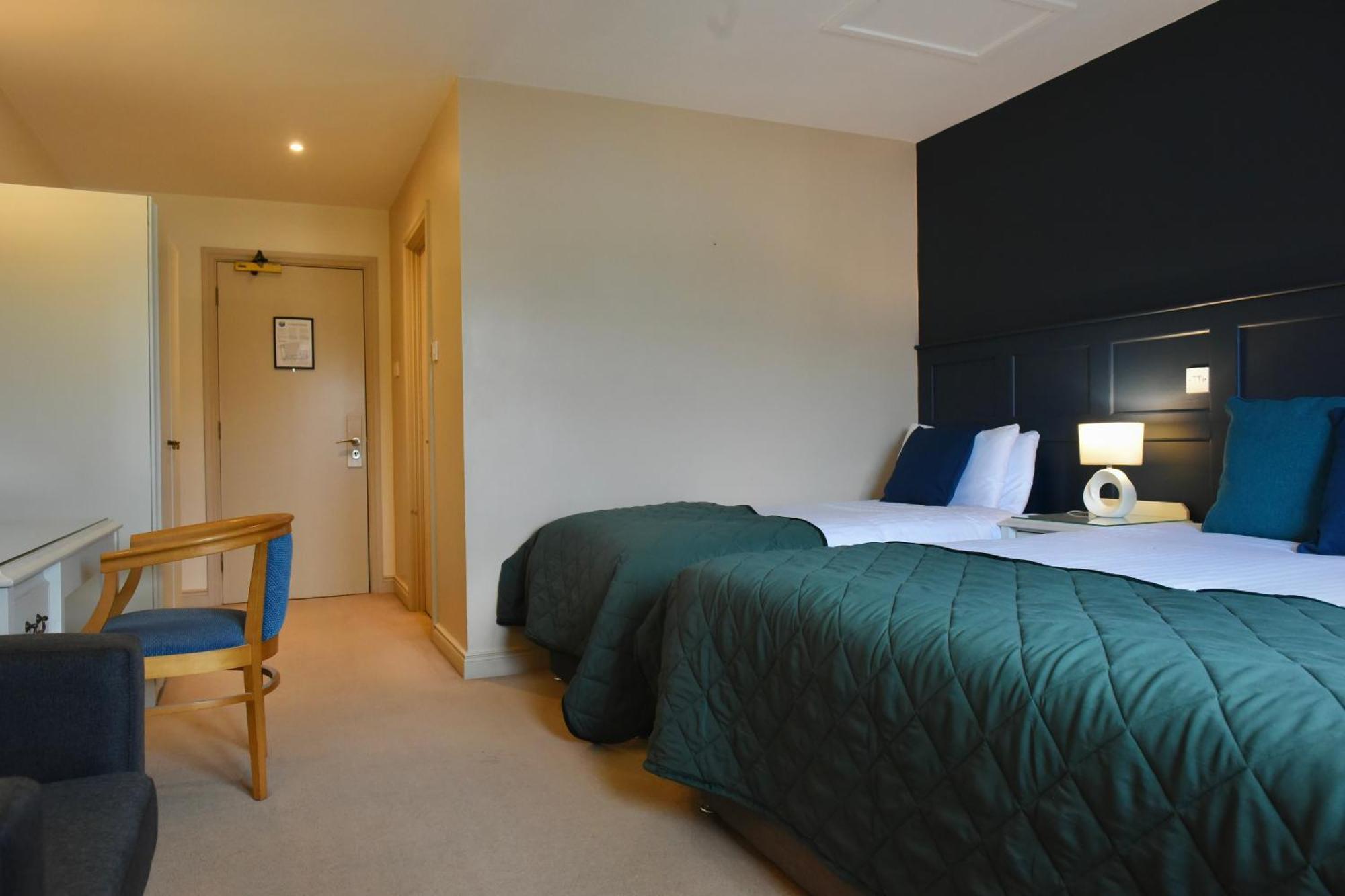 The Lough & Quay Accommodation Town Centre Warrenpoint Buitenkant foto