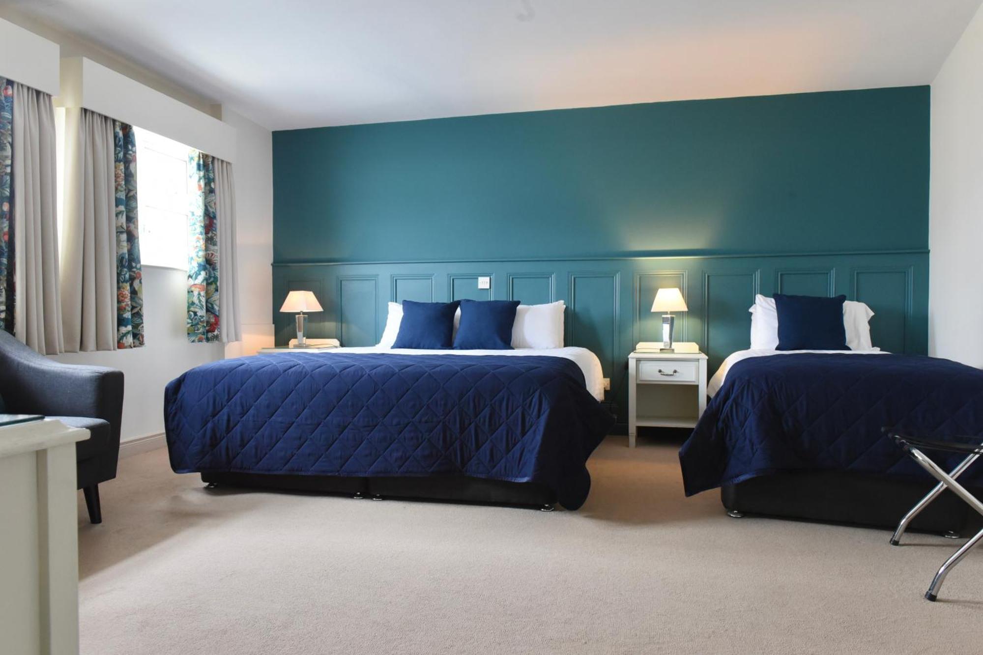 The Lough & Quay Accommodation Town Centre Warrenpoint Buitenkant foto