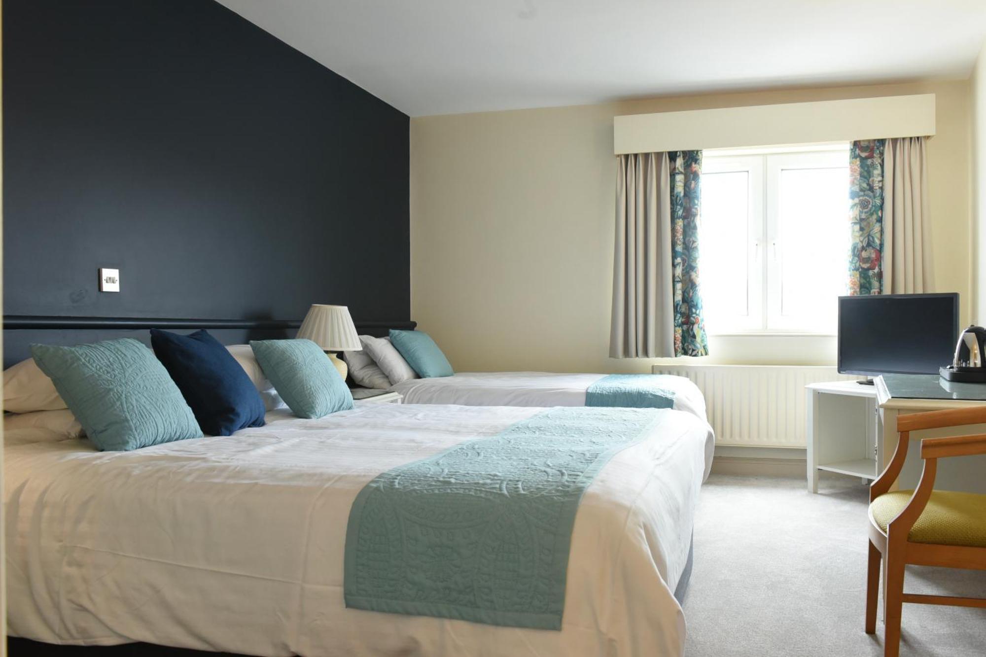 The Lough & Quay Accommodation Town Centre Warrenpoint Buitenkant foto