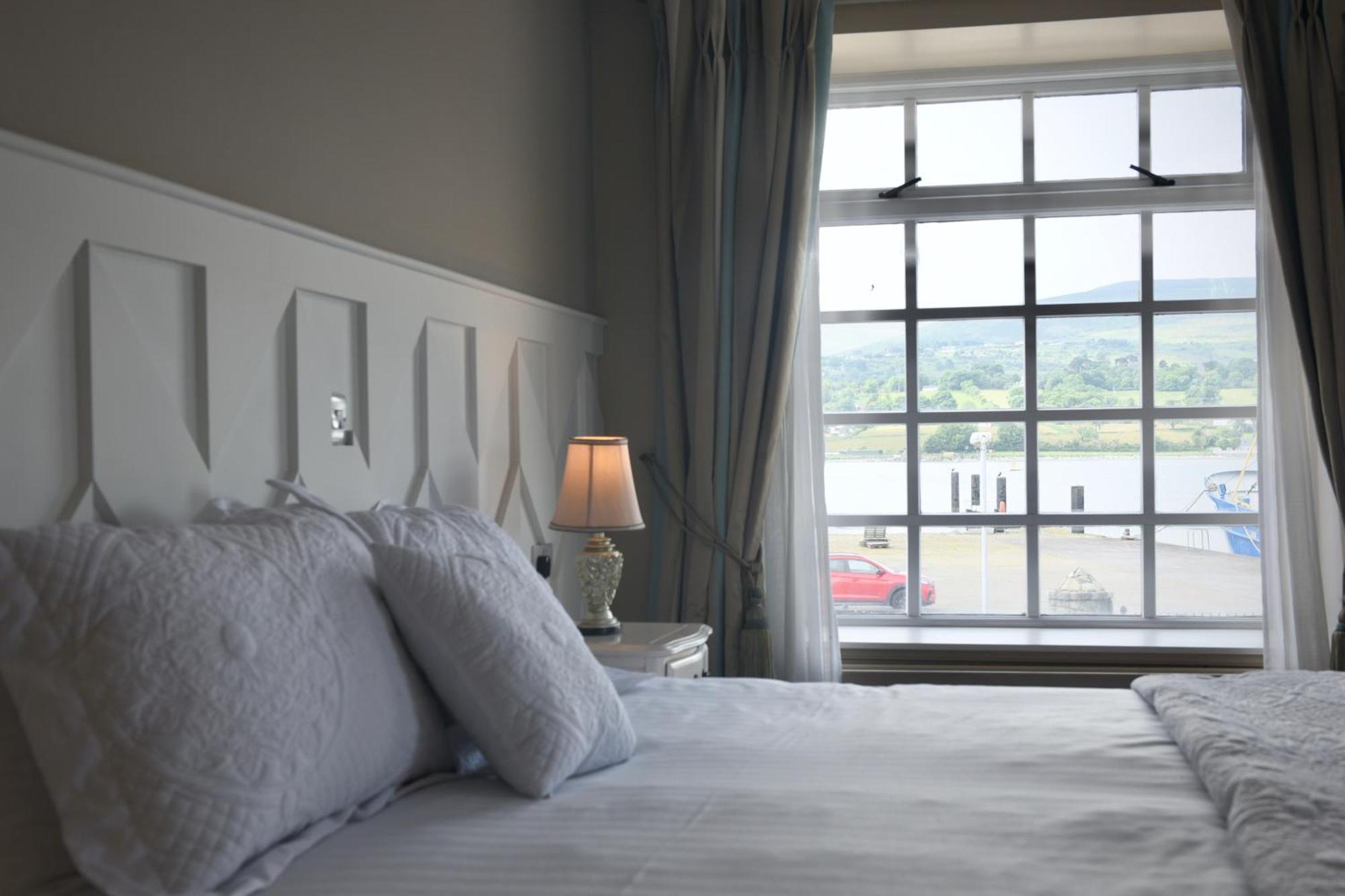 The Lough & Quay Accommodation Town Centre Warrenpoint Buitenkant foto