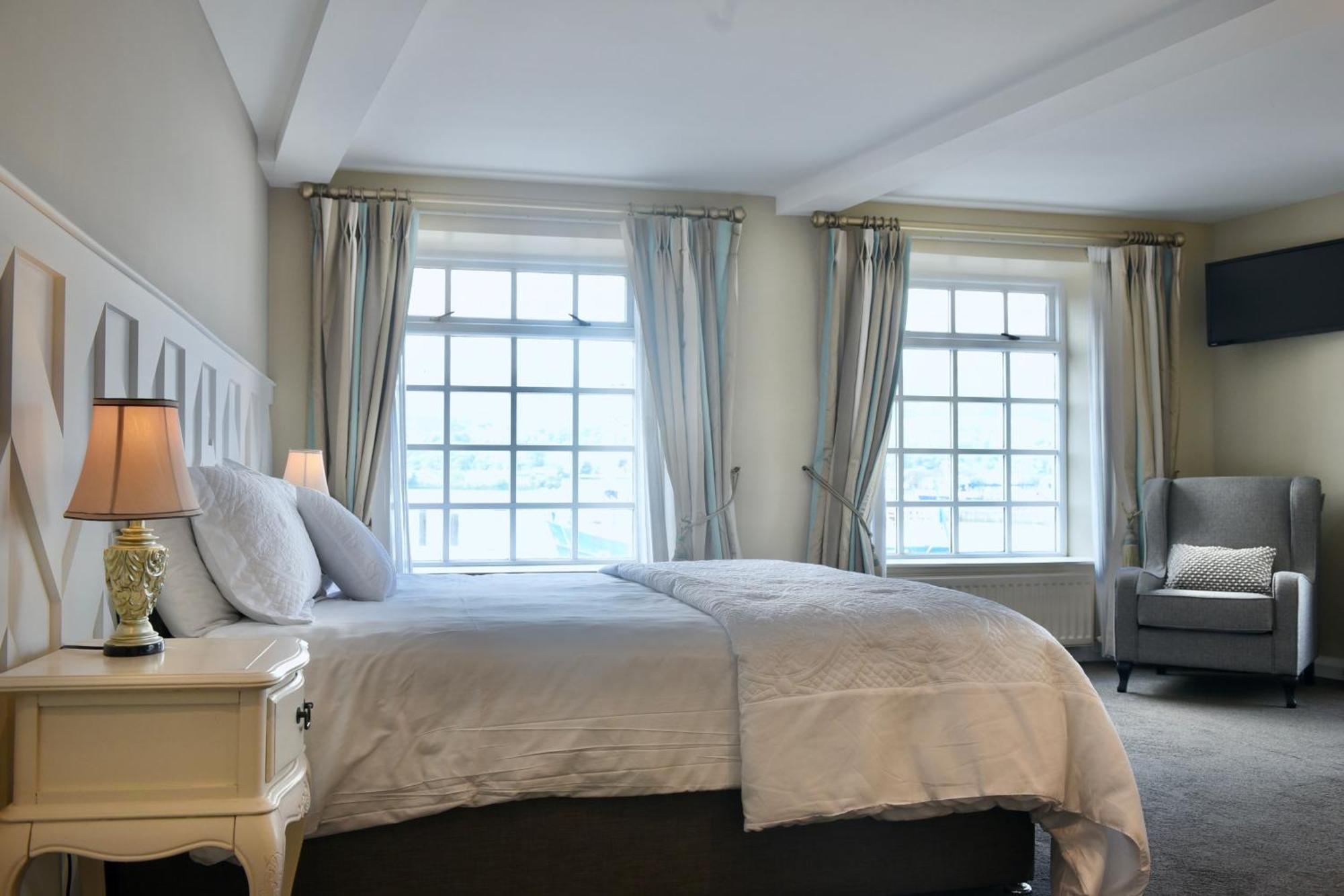 The Lough & Quay Accommodation Town Centre Warrenpoint Buitenkant foto