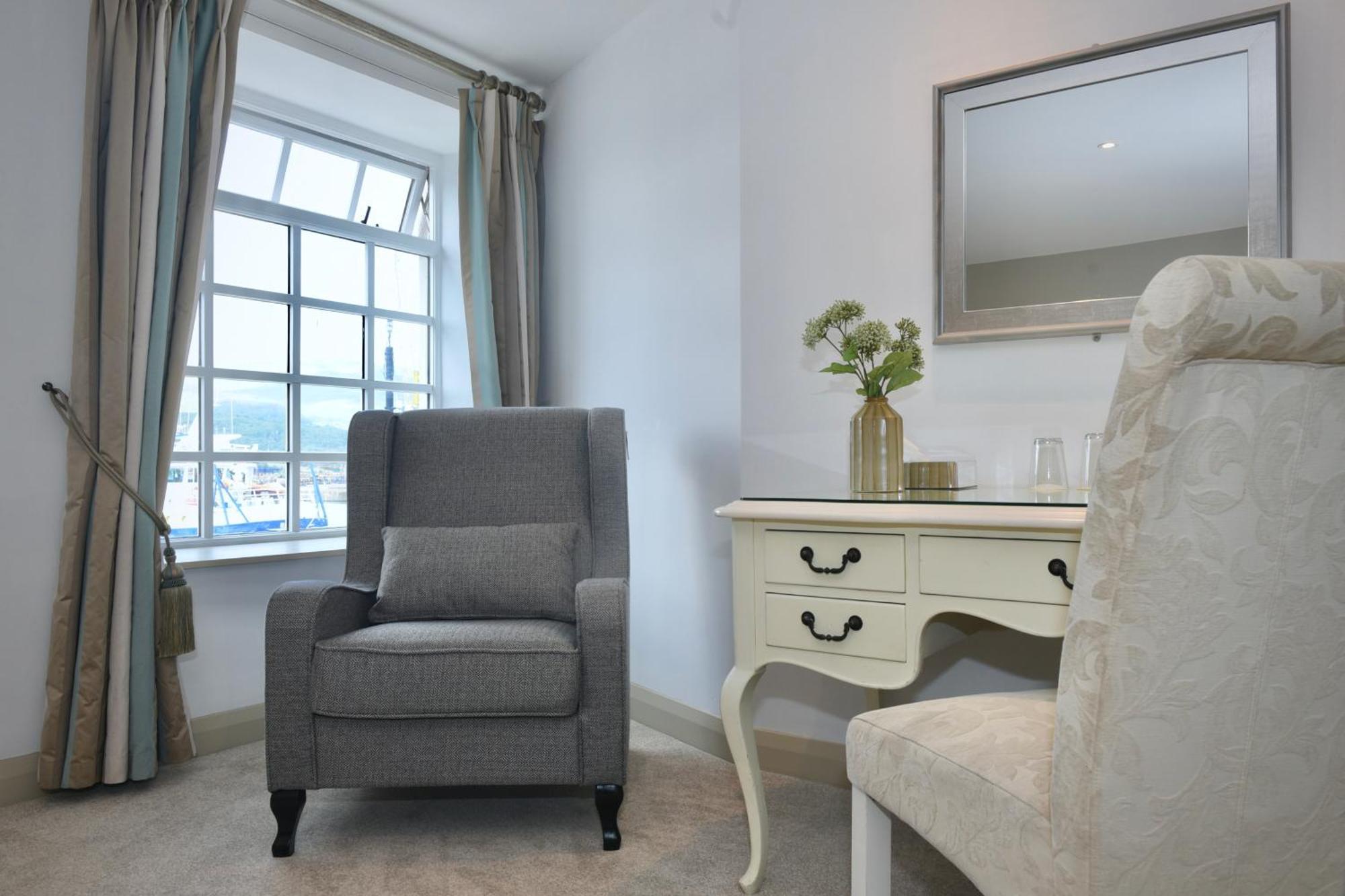 The Lough & Quay Accommodation Town Centre Warrenpoint Buitenkant foto