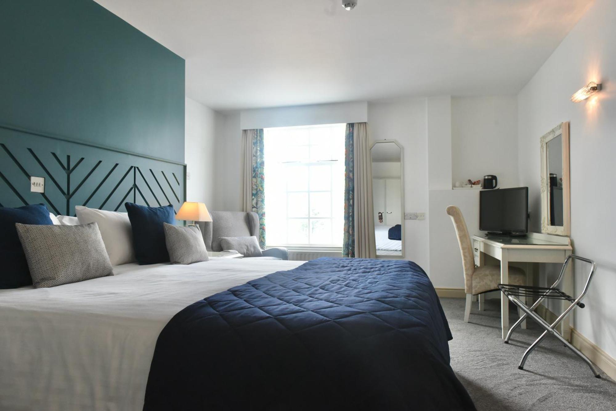 The Lough & Quay Accommodation Town Centre Warrenpoint Buitenkant foto