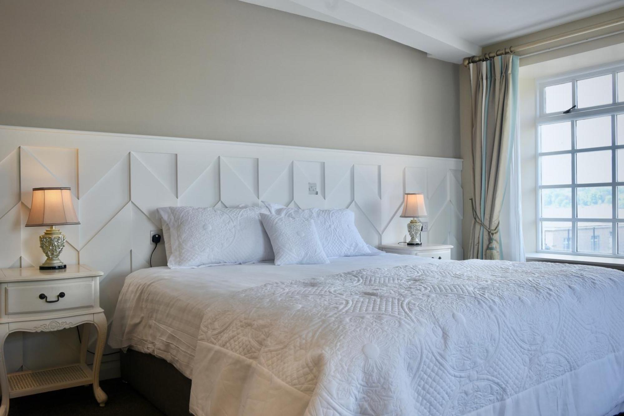 The Lough & Quay Accommodation Town Centre Warrenpoint Buitenkant foto