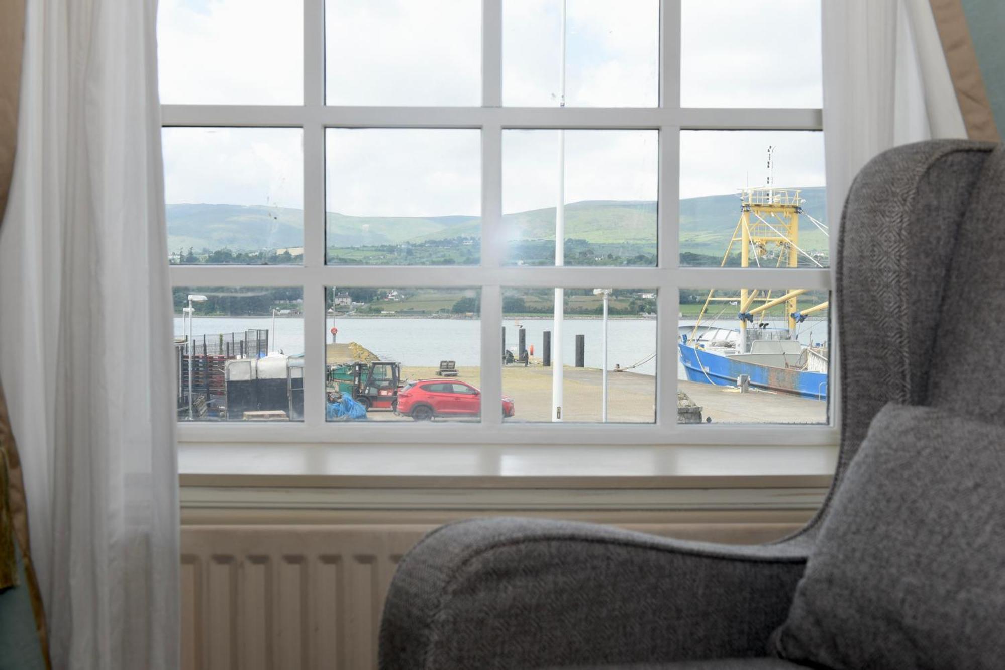 The Lough & Quay Accommodation Town Centre Warrenpoint Buitenkant foto
